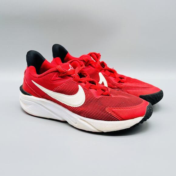 Nike Shoes Kids Boy 4.5Y Red White Black Star Runner 4 Athletic Running Sneakers - Picture 2 of 12